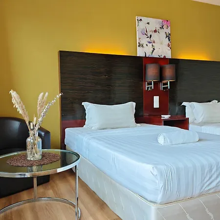 Meetsuite At Ming Garden Residence Kota Kinabalu Exterior photo