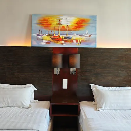 Meetsuite At Ming Garden Residence Kota Kinabalu Exterior photo