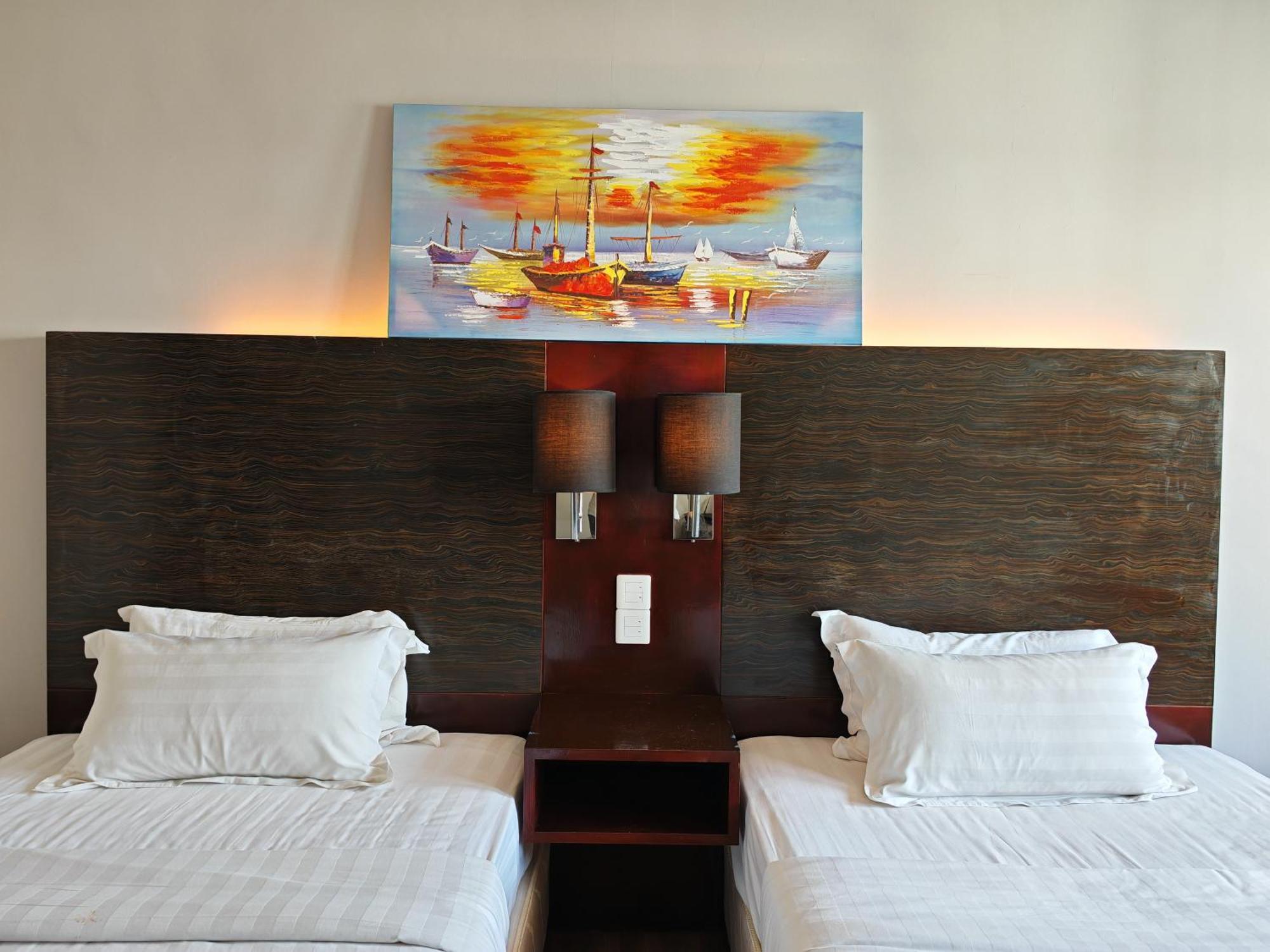 Meetsuite At Ming Garden * Kota Kinabalu